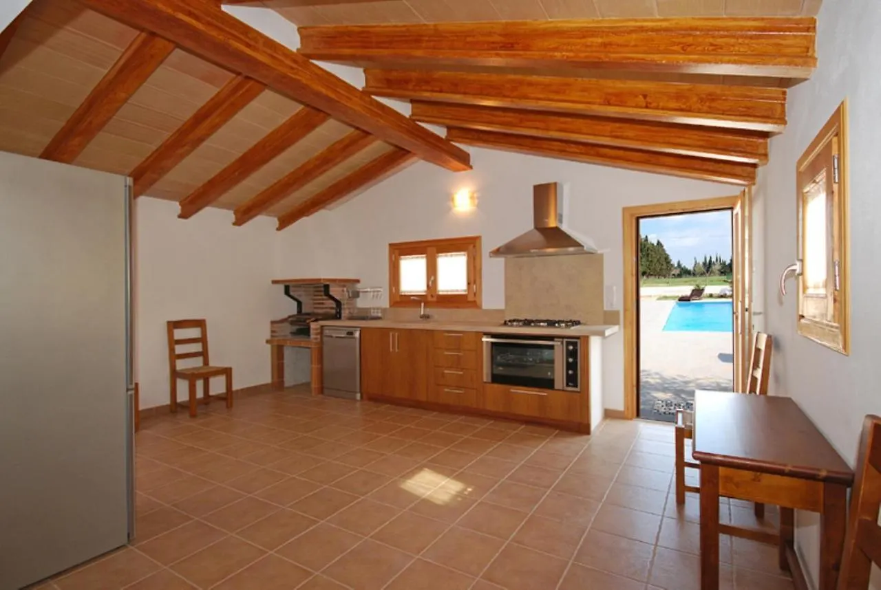 Vila Vinagrella Llubí Španělsko